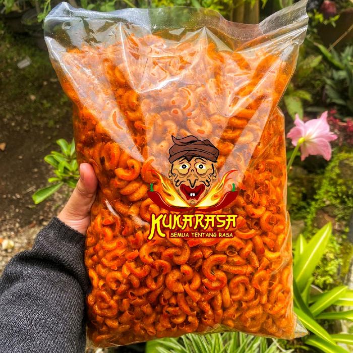

Makaroni cikruh pedas extra daun jeruk 1 KG - KUKARASA SNACK