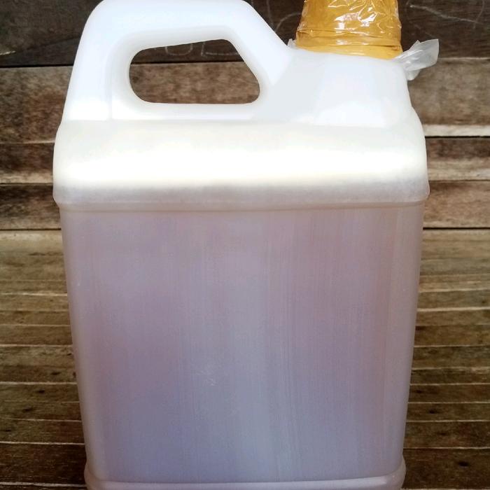 

GROSIR MADU MULTIFLORA SUPER KEMASAN 5 KG RAW HONEY ALAMI MANIS SYRUP TERMURAH