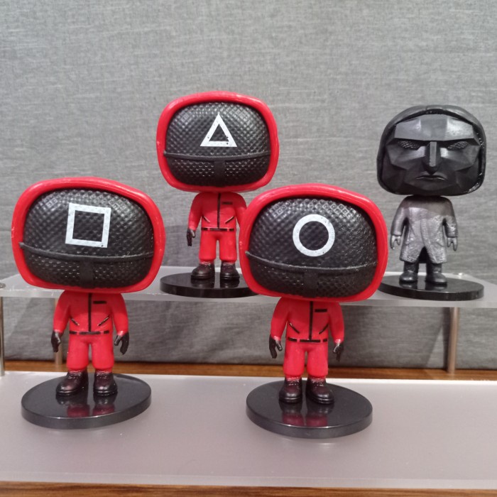 

| MFG | Action Figure Squi Game Mainan SquidGame Set Isi 4