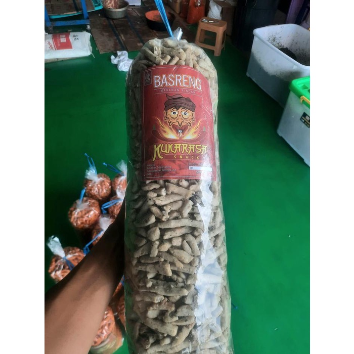 

paket 1 ball isi 2 kg BASRENG pedas daun jeruk/original daun jeruk BASRENG KUKARASA Cemilan Snack