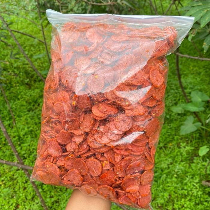 

Kerupuk Sosis goreng Pedas 1KG - Camilan Gurih untuk Makanan Anda - Masakan, Kering, Food, Snack,