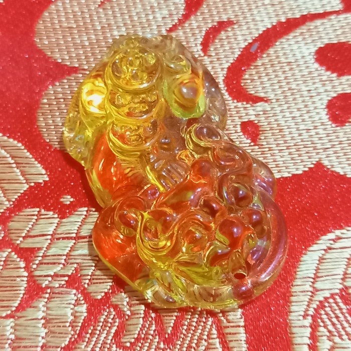 

Terlaris pixiu yellow kristal 4 cm SALE