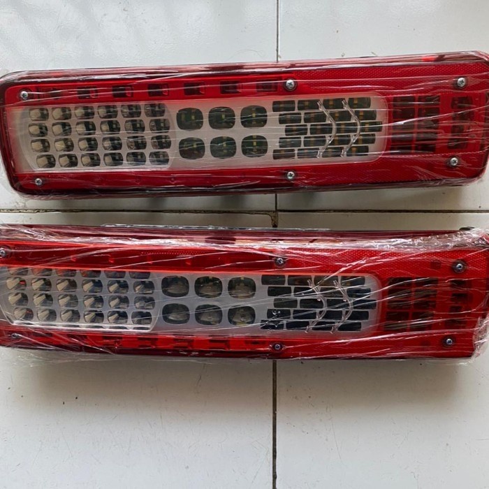Lampu Truk Stop Lamp Truk Volvo
