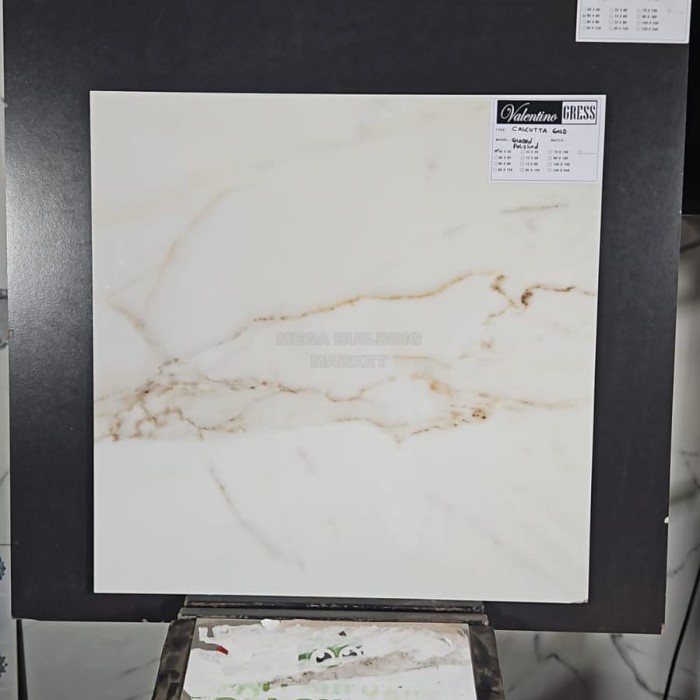 Granit Valentino Gress CALCUTTA GOLD 100x100 cm