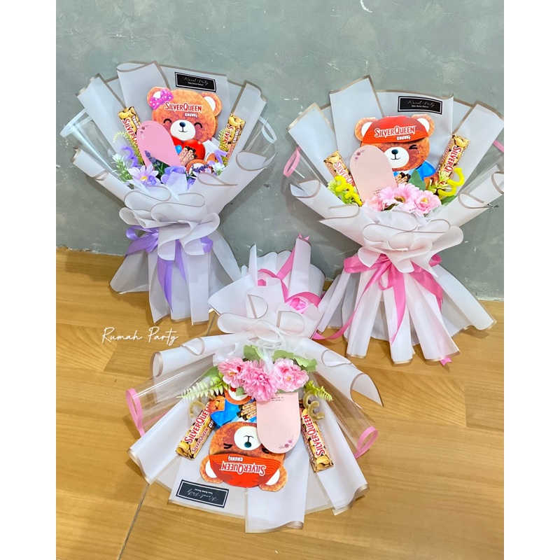 

Buket Coklat Boneka Chunky Silverqueen / Valentine Gift Coklat