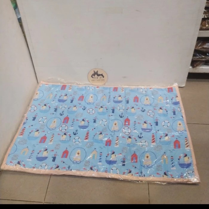 Matras / Alas Kandang/ Selimut Untuk Anjing Dan Kucing size L 50 X 78