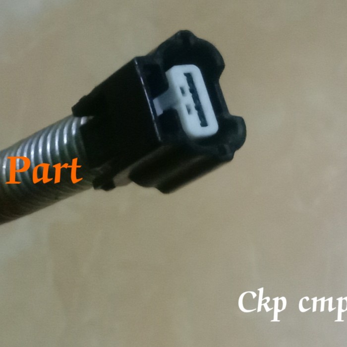 Soket sensor Ckp Nissan Livina Evalia Juke Original copotan
