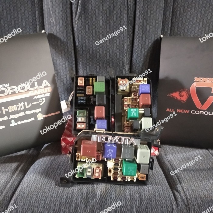 fuse box new corolla sekring