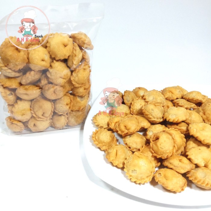 

SALE !!! KUE PASTEL ABON MINI ISI ISI ABON SAPI 500GR / PASTEL ABON SAPI READYY