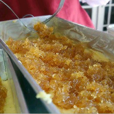 

PAKET 2 PCS KUE TAT KHAS LAMPUNG" skittles deck original Makanan Manis Food Cemilan Cookies Kacang