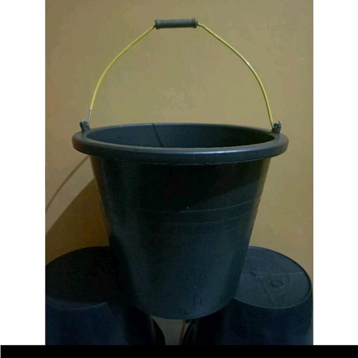 New ember karet tebal hitam 24 / ember timba cor 24 / ember anti pecah tebal Berkualitas