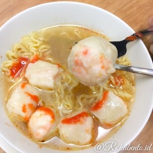 

Siomay Udang (Dimsum) Roku Bento isi 20 Pcs - Ready to Cook