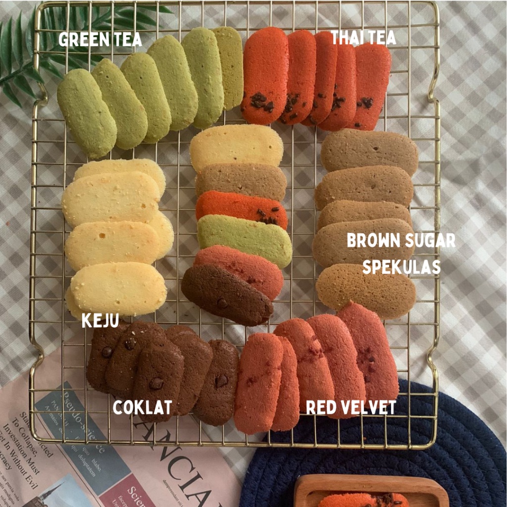 

Kue Kering, Parcel Kue kering Nastar, Kastengel, Sagu keju, Putri Salju, Peanut, Lidah Kucing
