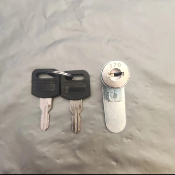 TERUJI cilinder + anak kunci loker lion merk wt