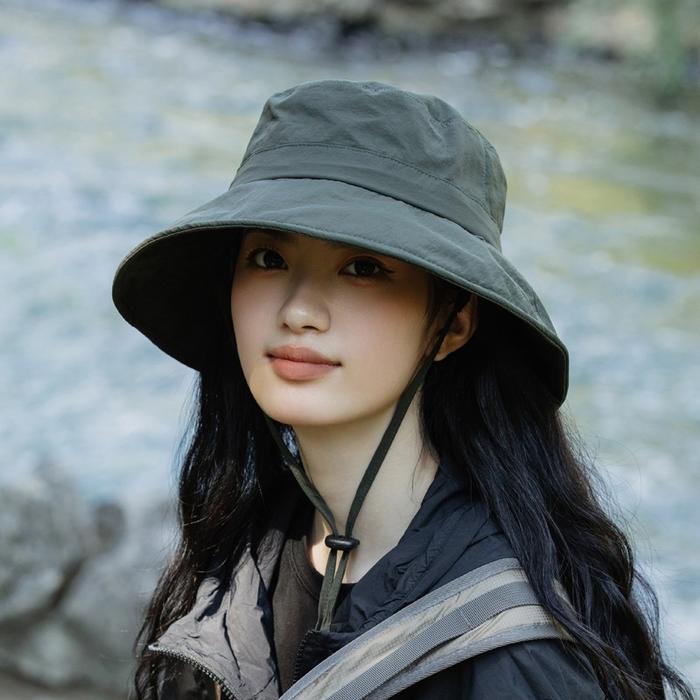 Caliloops Bucket Hat Parasut Topi Gunung Pantai Anti Panas Unisex Sui