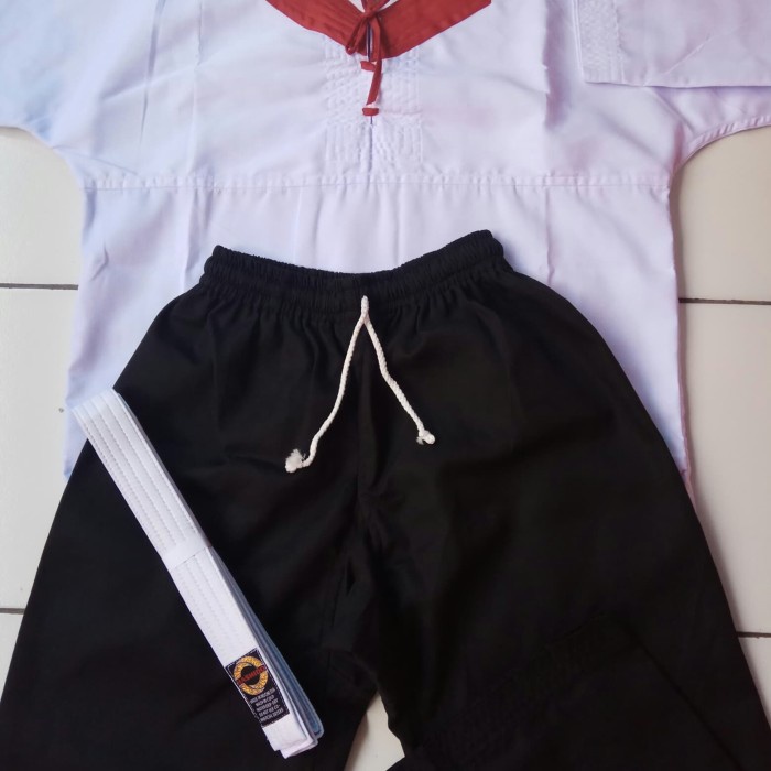 

HJK Baju Pencak Silat Merpati Putih Pemula