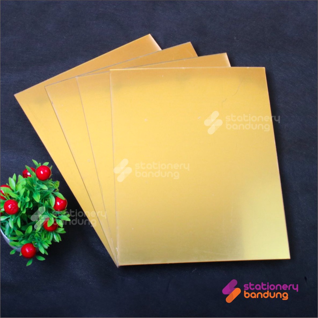 

Akrilik Acrylic Gold Kaca Mirror Lembaran Tebal 2MM Ukuran A4 A3