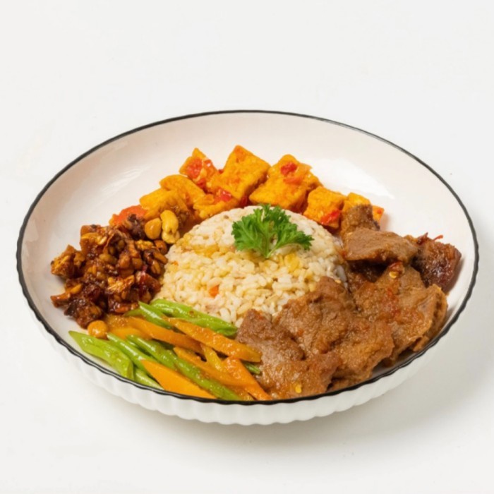 

(Good) Low Cal Nasi Campur Lean Beef Krengsengan. Healthy Diet Catering