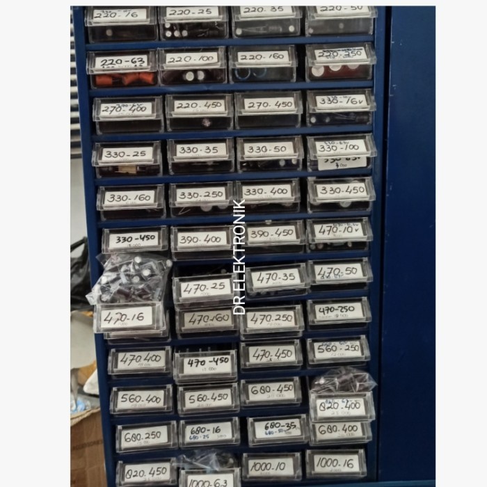 ELCO 820UF 400V ELKO CAPASITOR 820MIKRO 400 VOLT KAPASITOR 400VOLT