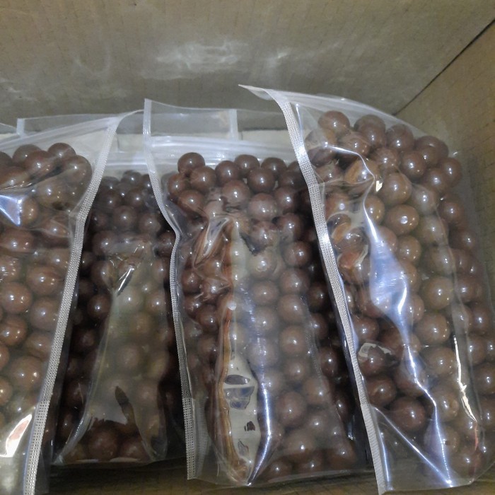 

Coklat Lagie Golden Choco Ball 500gram