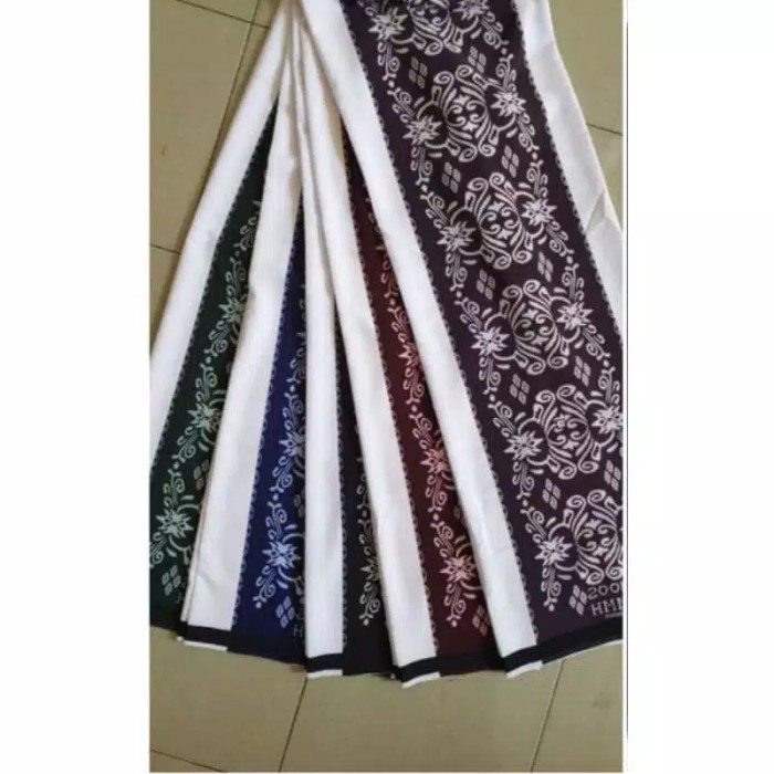 Sarung Samarinda Hmm Polos Putih