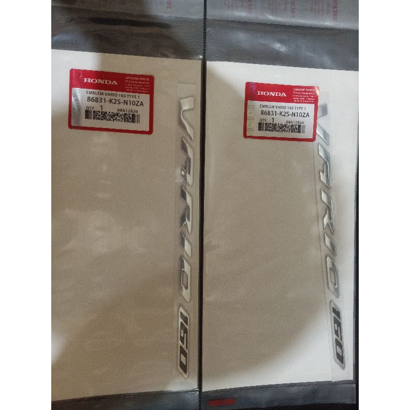 Emblem body cover honda vario 160 (1set)