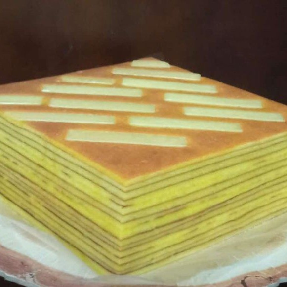 

lapis legit keju premium