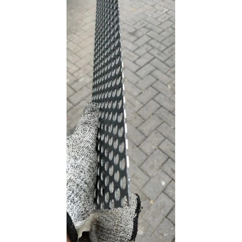 plat sarangan besi lubang 10mm tebal 2mm uk.30x90 cm