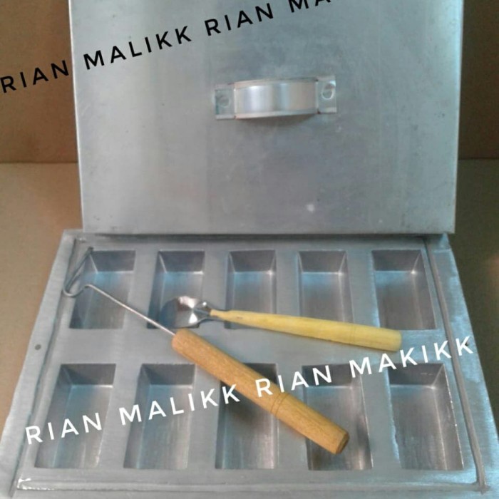 cetakan kue balok bahan alumunium coor + tutup