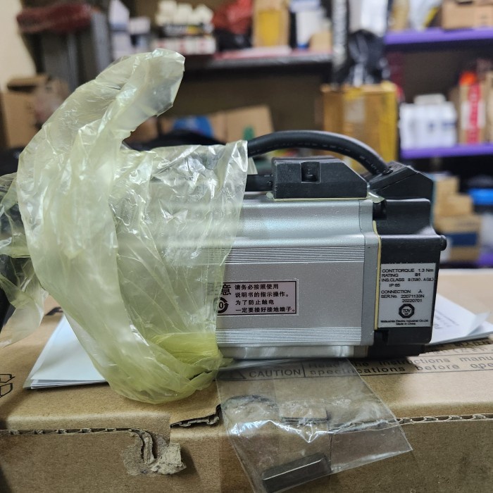 PANASONIC MHMD042G1U AC SERVO MOTOR 400 WATT. READY GARANSI BARU ,ORI TERMURAH