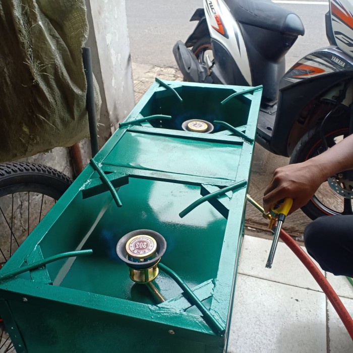 1set kompor gas semawar rangka 2 tungku