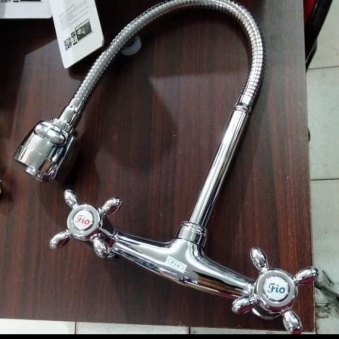 KRAN CUCI PIRING PANAS DINGIN DARI TEMBOK MREK FIO