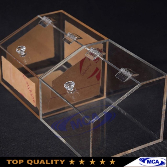 

PRODUK TERBATAS ENGSEL AKRILIK 3cm Bening / Anti Pecah / Acrylic Hinge 30 x 33 mm