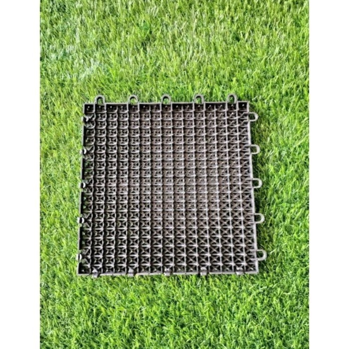 

[Exclusive] Drainase cell ukuran 25x25 cm tibal 1 cm alas rumput sintetis