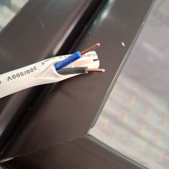 kabel listrik supreme 2x1.5 nym kawat 1 ROLL 50MTR SNI
