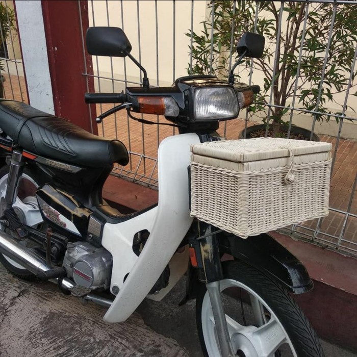 PREMIUM Keranjang Rotan Kancing /Keranjang Hampers /Keranjang Sepeda ,Motor
