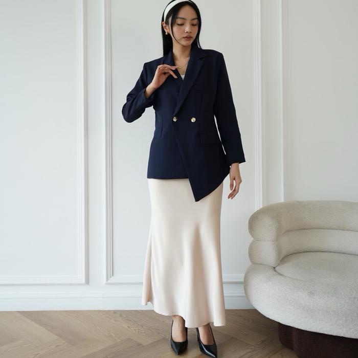 [Shiji] Melvi Blazer - Atasan - Rompi Gilet - Ootd Hijab - Oversized Blazer - Assymetric Blazer -