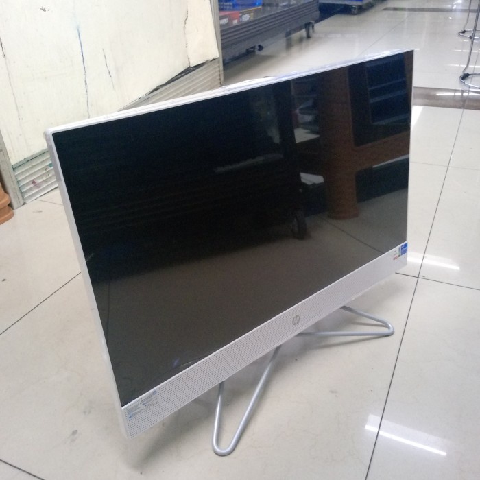 PC AIO HP CORE I5 GEN 11 LAYAR 24 INN TAUCHCREN MASI BARU LENGKAP DUSS