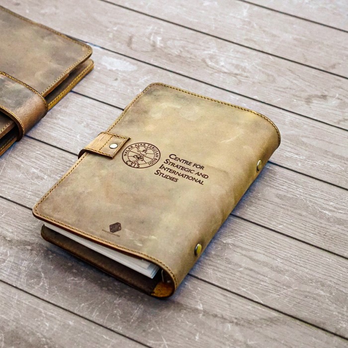 

pintar- BINDER A6 Buku Agenda Cover Kulit - Paul Model V6 *GRATIS GRAFIR*