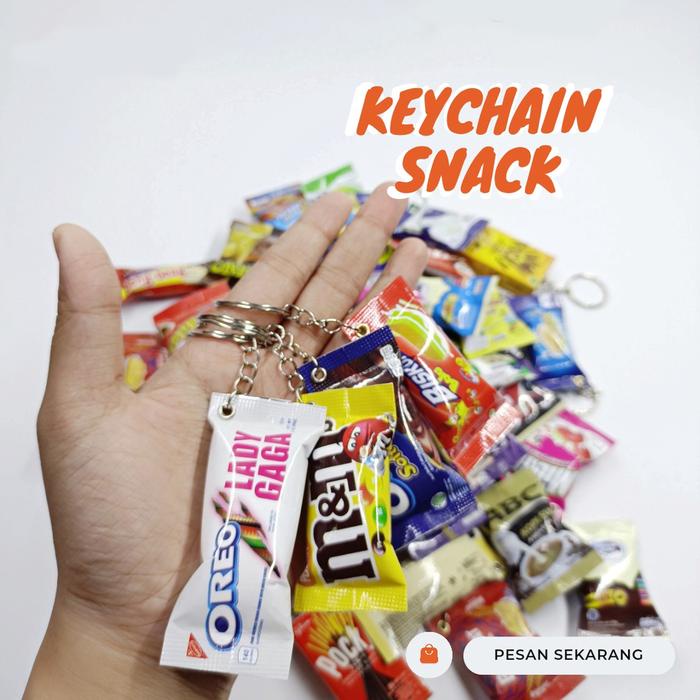 

DISKON (10 Pcs) Gantungan Kunci Snack Cemilan Makanan Ringan / Ganci Keychain Souvenir Bentuk Snack