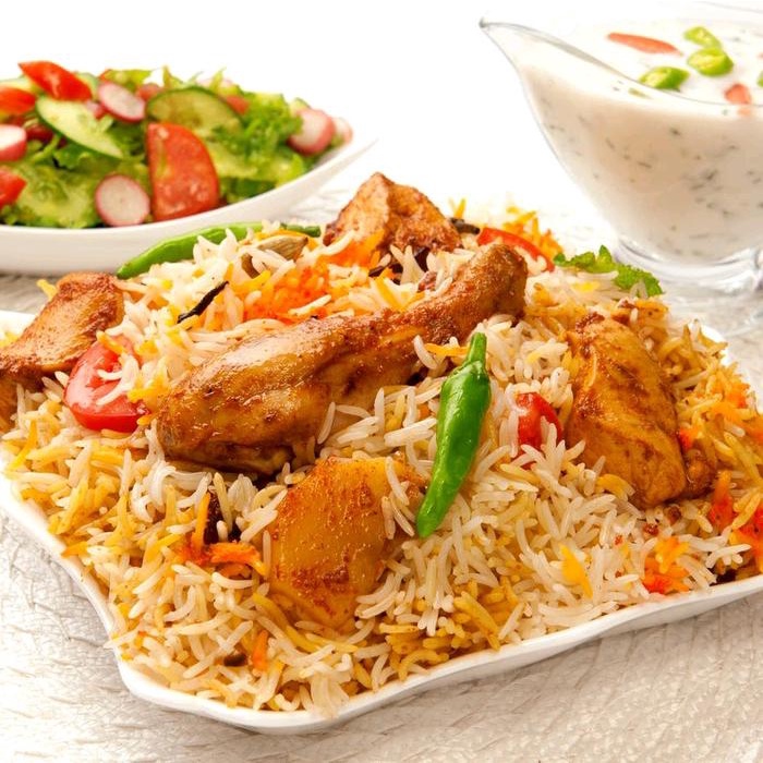 

Lezat- paket beras basmati 1 kg & 1 paket bumbu shan spesial bombay biryani