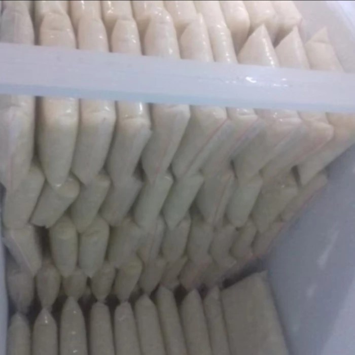 

Lezat- Daging Buah Sirsak l Frozen l Tanpa Campuran l 1 Kg