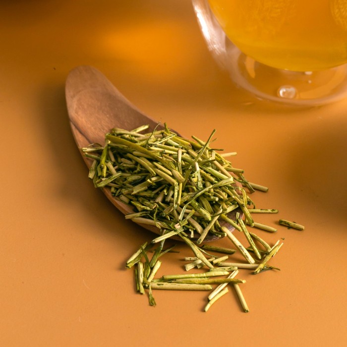 

[OKUTOMI TEA] Oni no Shirahone The Bone Loose Leaf (100g)