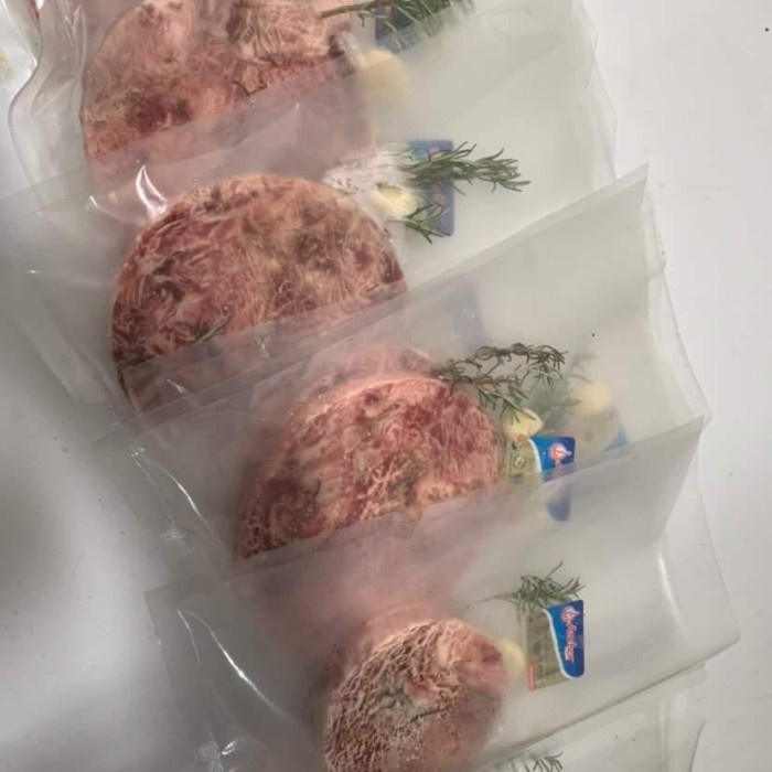 

Lezat- Meltique steak ready to cook 200 gram / sirloin / tenderloin / rib eye