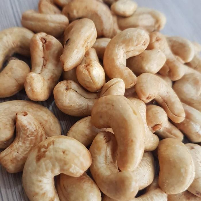 

500Gr Kacang Mede Original Oven Jumbo (Asin)