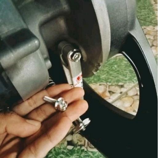 BAUT PAHA REM VARIASI STAINLESS 2KUNCI HENG ORIGINAL (1BAUT)