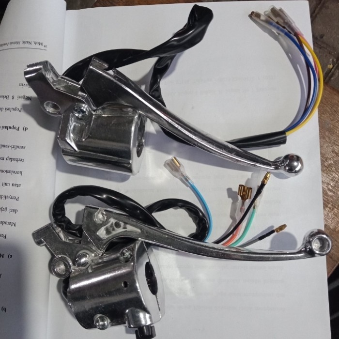 Saklar holder kanan kiri handle handel rem kopling honda cb100 cb 100