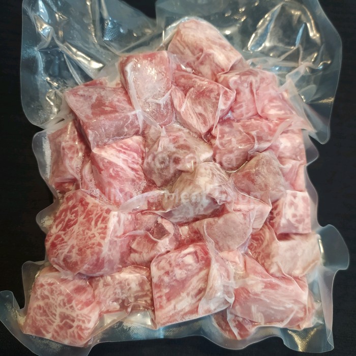 

Lezat- AUS SAIKORO Wagyu Beef Meltique Cube 250 gram - daging kotak