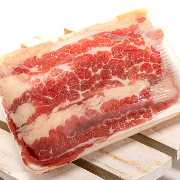 

Lezat- Short Plate Beef Slice / Daging Sapi Iris Tipis Beku Import 500 gr