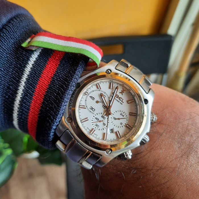 Jam Tangan Bekas Vintage Secondhand Ebel Chronograph Quartz *